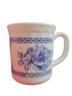 Vintage ARCOPAL France Coffee Tea Mugs Cups * HONORINE * Blue Floral Roses